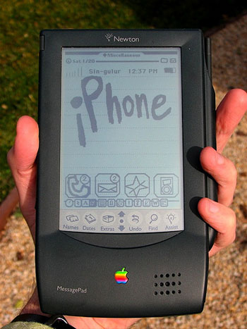 mac-newton-02.jpg