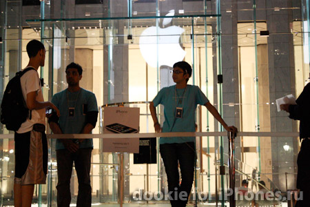 Продавцы Apple Store