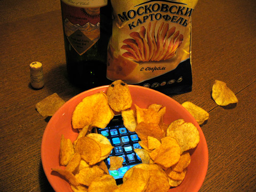 iphone в чипсах iphone в чипсах
