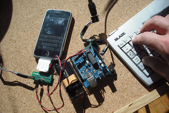 iPhone keyboard (ps/2 клавиатура)