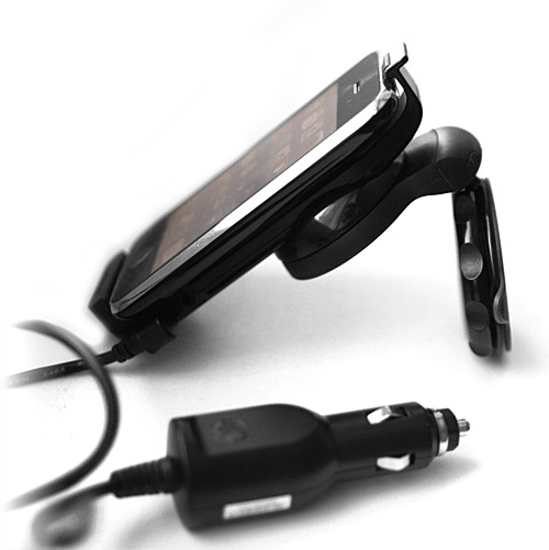 09-tomtom-iphone-car-kit