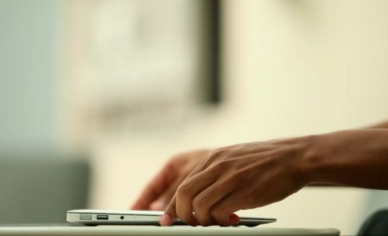 New MacBook Air (2010) - Commrecial
