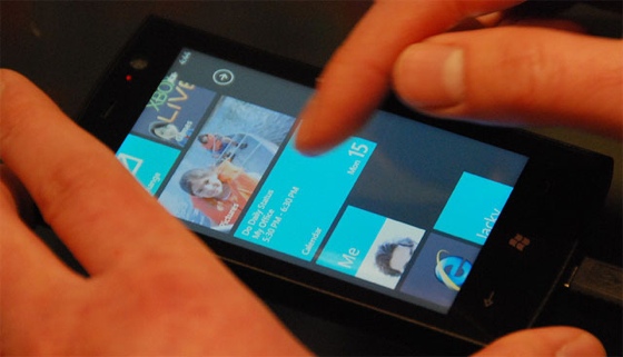 02_windowsphone7UI_3