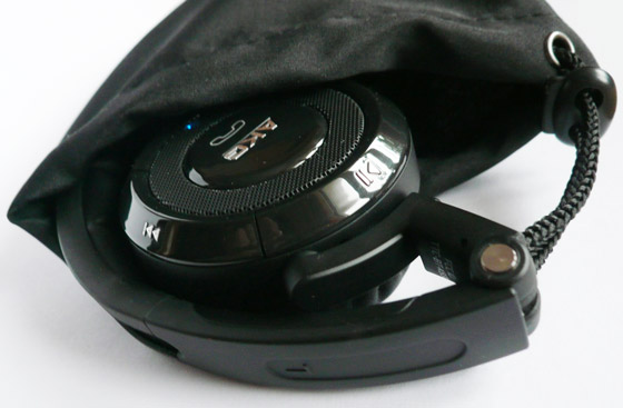 AKG K 830 BT
