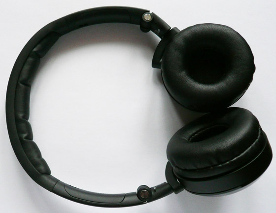 AKG K 830 BT
