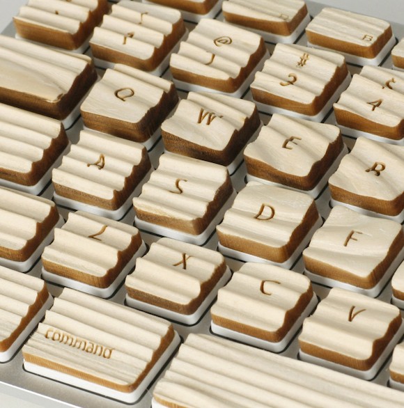 wooden_keyb3