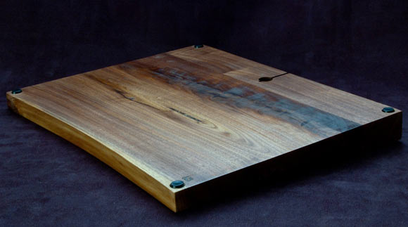 walnut_valet3k