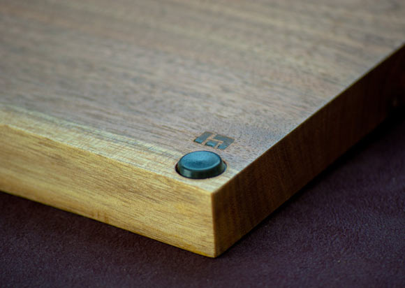 walnut_valet4k