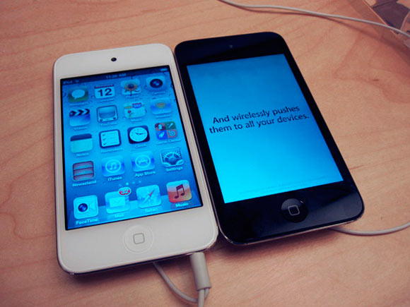 Белый iPod touch
