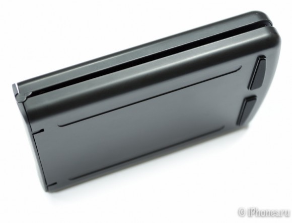 08-Foldable-BT-Keyboard