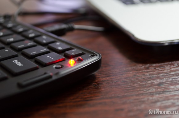15-Foldable-BT-Keyboard