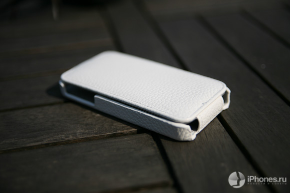 06-0-Clever-iPhone-Cases