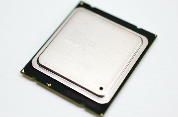 Intel выпустит новые процессоры Xeon