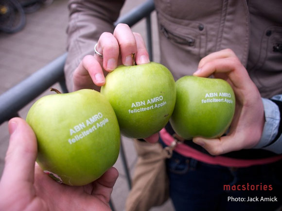 Apple Store в Амстердаме