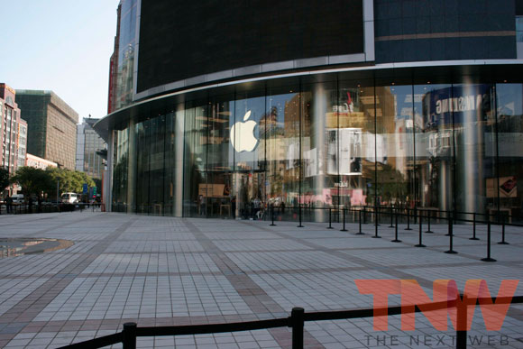 Apple Store на улице Ванфуцзин в Пекине