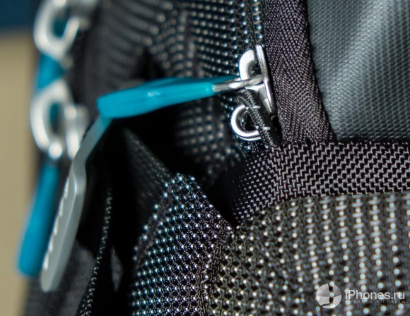 04-Thule-32l-Backpack