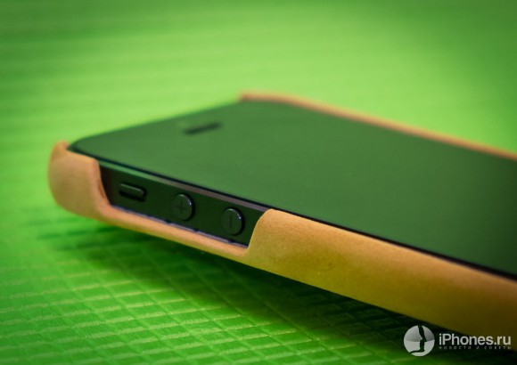 29-Leather-Cases-2013