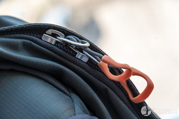 16-EnRoute-Strut-Daypack