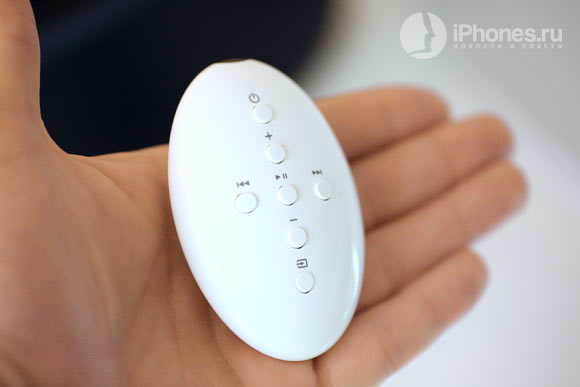 bw-z2-white-pult2