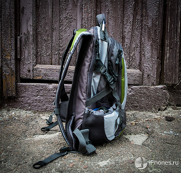 04-Wenger-Narrow-Daypack