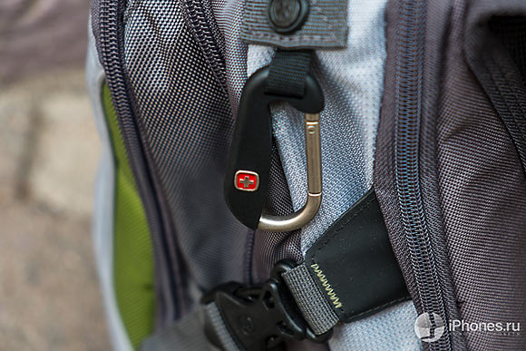 07-Wenger-Narrow-Daypack