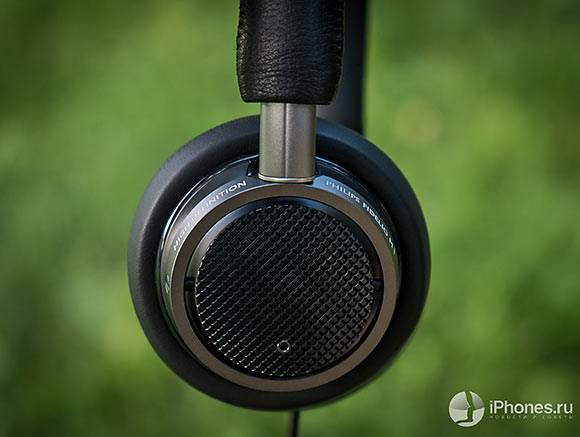 11-Philips-Fidelio-M1