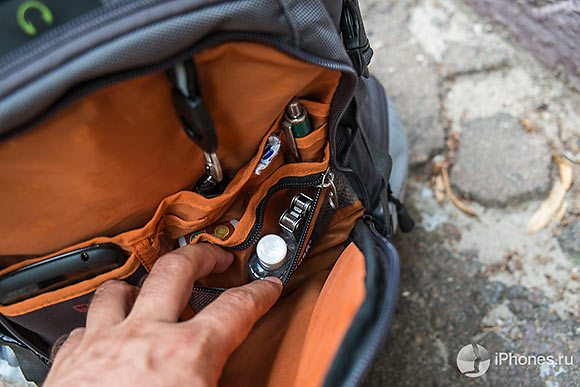 21-Wenger-Narrow-Daypack
