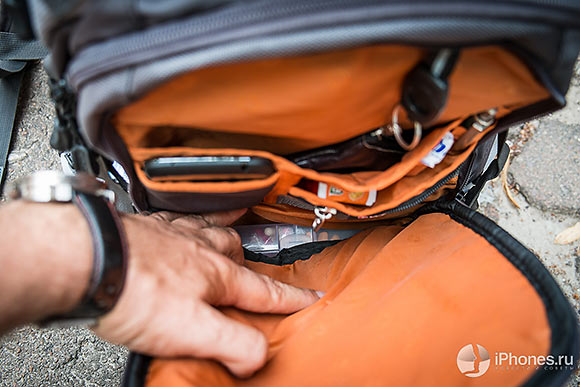 22-Wenger-Narrow-Daypack