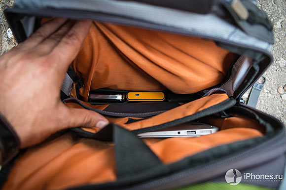 27-Wenger-Narrow-Daypack