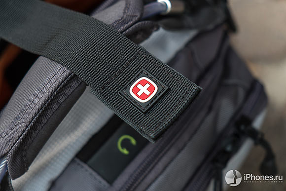 28-Wenger-Narrow-Daypack