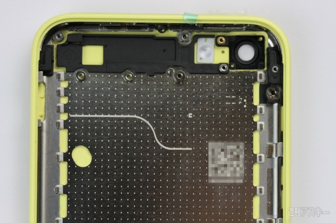 budgetiPhone-vs-iPhone5-7