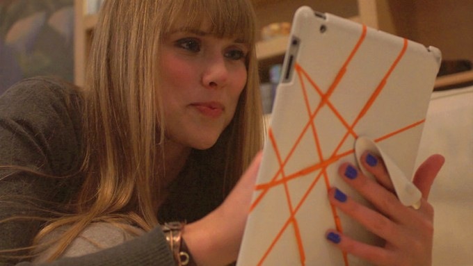 hold-ipad-case-kickstarter4