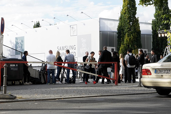 ifa-2013-samsungunpacked2