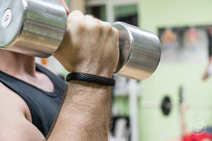 06-Jawbone-UP24