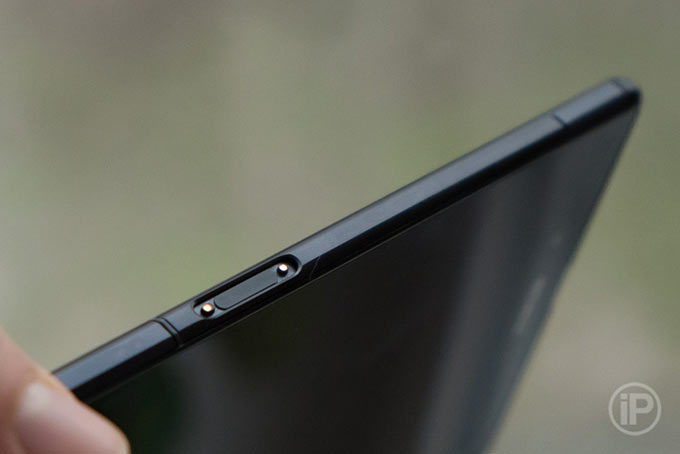 08-Xperia-Z-Ultra-Impressions