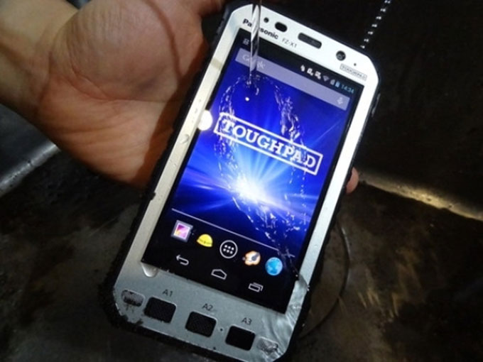 Panasonic показала на MWC 2014 защищенный планшет Toughpad FZ-X1