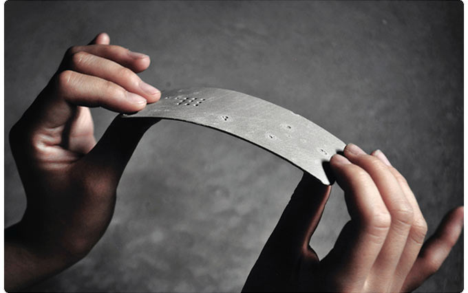 Luna_concrete1