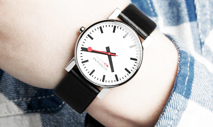 mondaine_watch