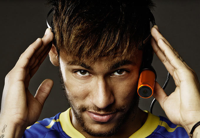neymar-panasonic-hx-500
