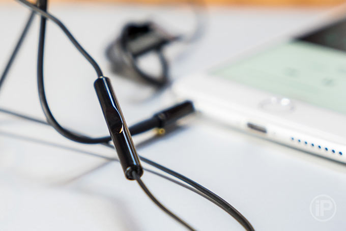 08-Bowers-Wilkins-C5-Series-2