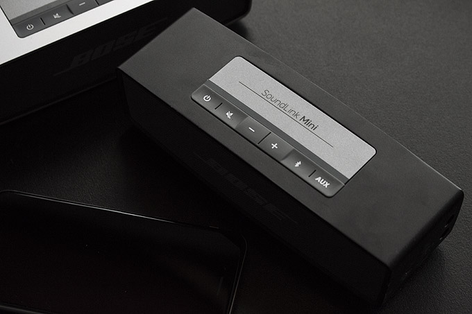 bose-soundlink-mini-vs-fake-pic-15