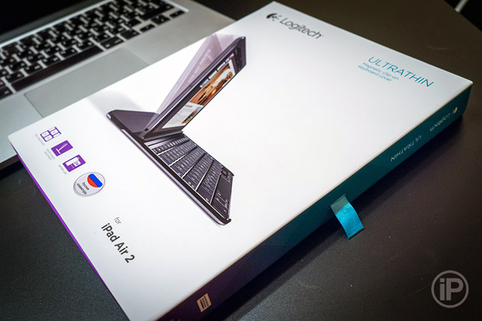 02-Logitech-Ultrathin-Keyboard-Cover