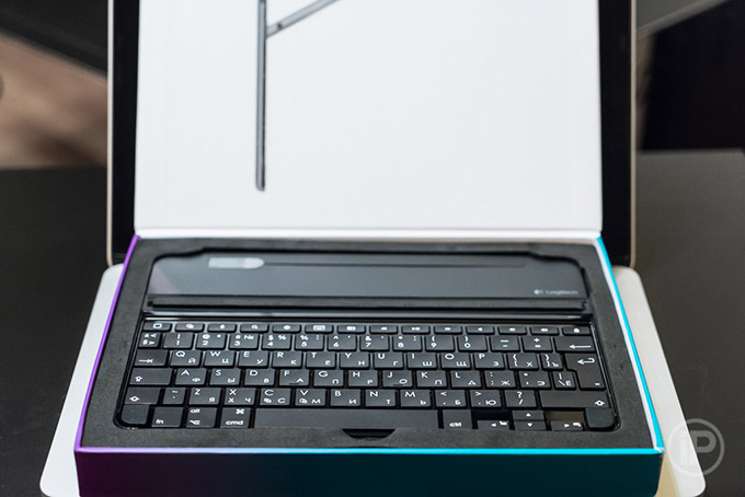 03-Logitech-Ultrathin-Keyboard-Cover