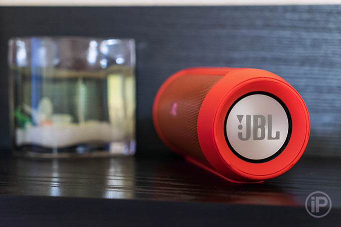 09-JBL-Charge-2