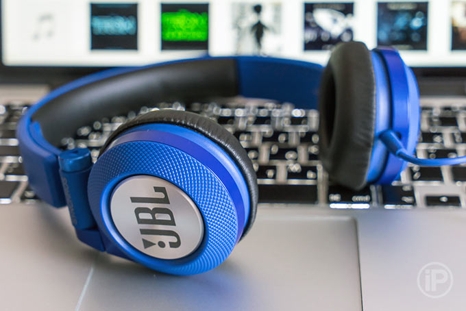 16-JBL-Synchros-E10-30-50BT