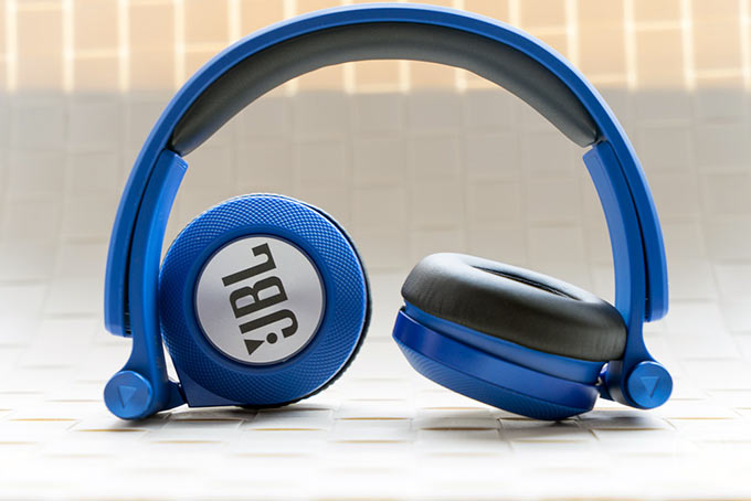 21-JBL-Synchros-E10-30-50BT