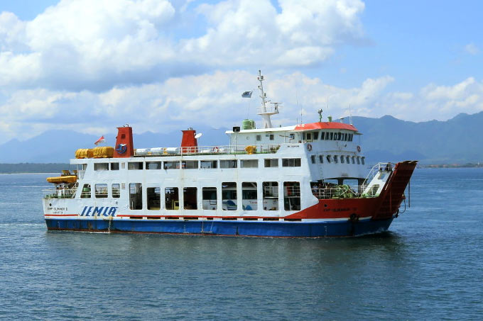 31-gilimanuk-parom