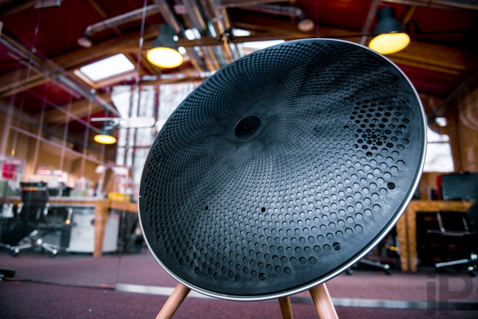 Bang-&-Olufsen-BeoPlay-A9-006