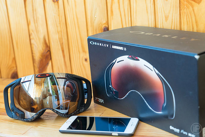 04-Oakley-Airwave-1-5