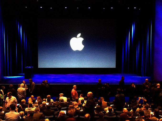 10-Apple-CES-15-Years